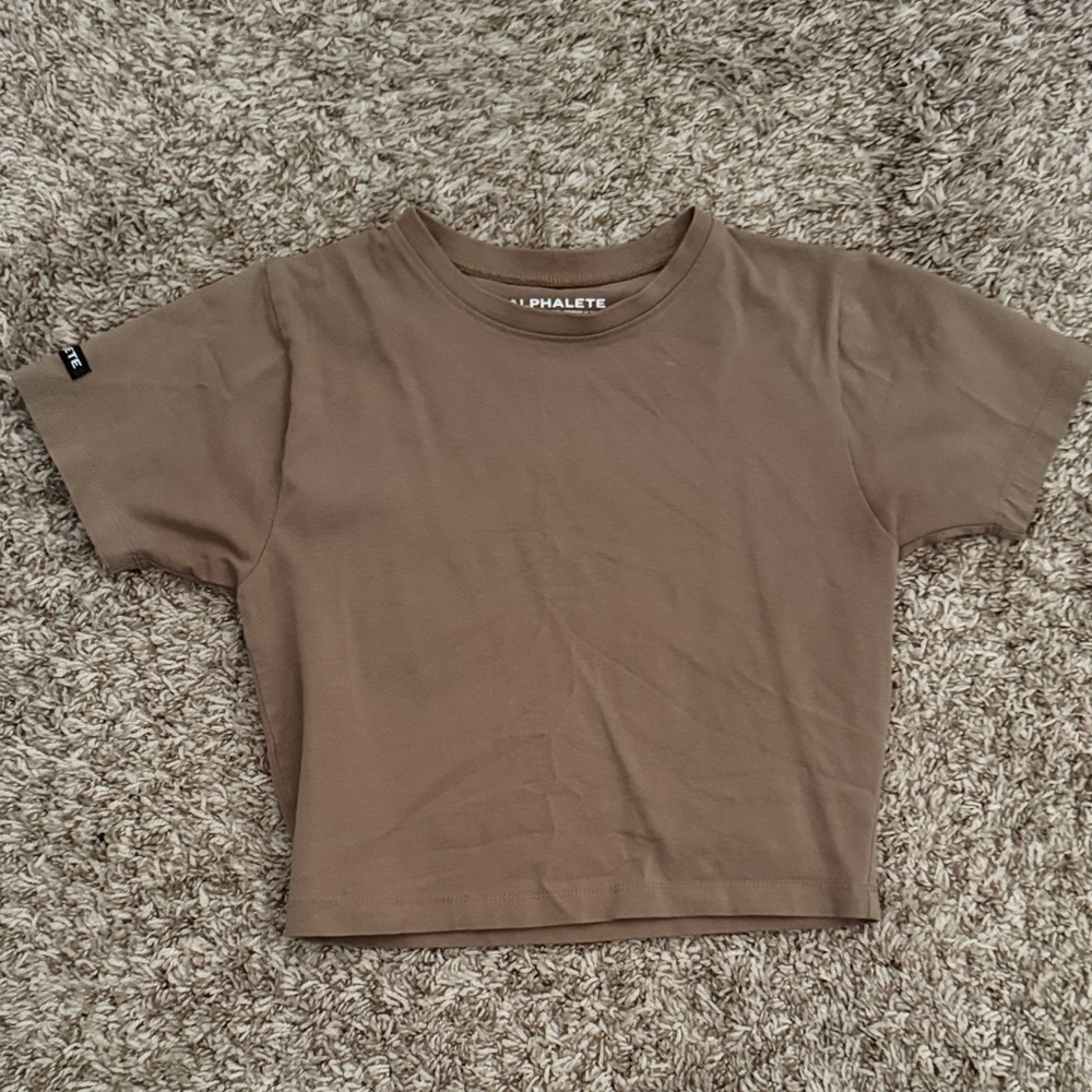 Alphalete Tan Short Sleeve Top
